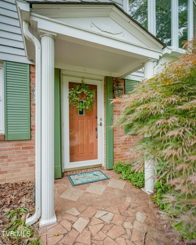 638 Fox Meadow Lane, Bristol, VA 24201