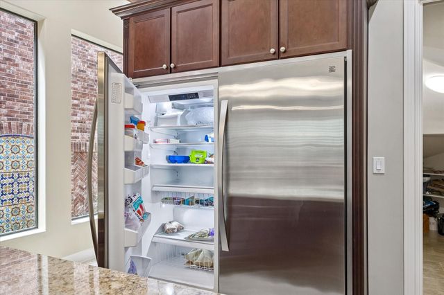 4915 Evergreen Street, Bellaire, TX 77401