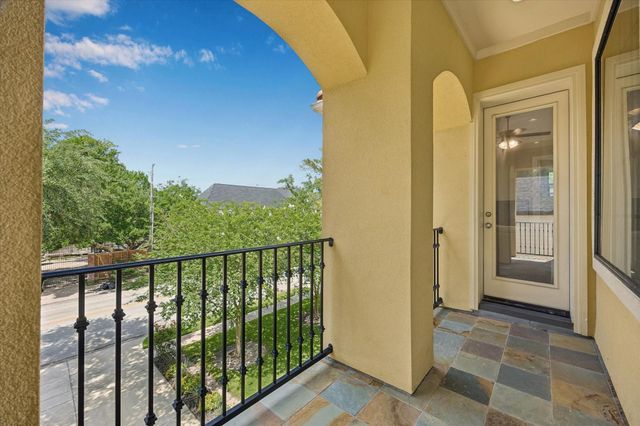 4915 Evergreen Street, Bellaire, TX 77401