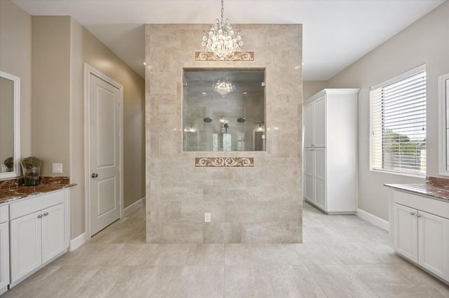 4915 Evergreen Street, Bellaire, TX 77401