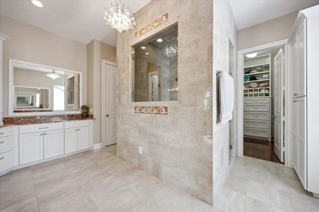 4915 Evergreen Street, Bellaire, TX 77401