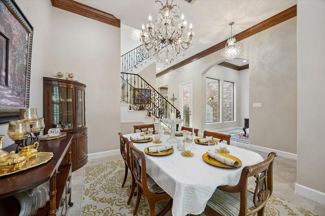4915 Evergreen Street, Bellaire, TX 77401