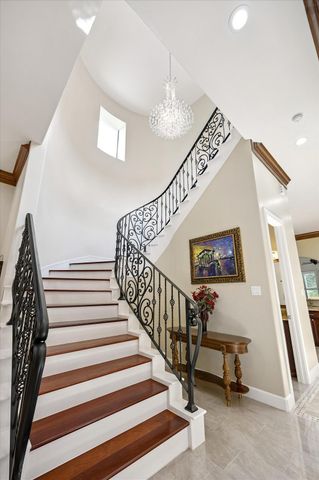 4915 Evergreen Street, Bellaire, TX 77401