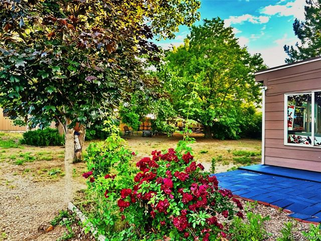 19156 E Arizona Place, Aurora, CO 80017