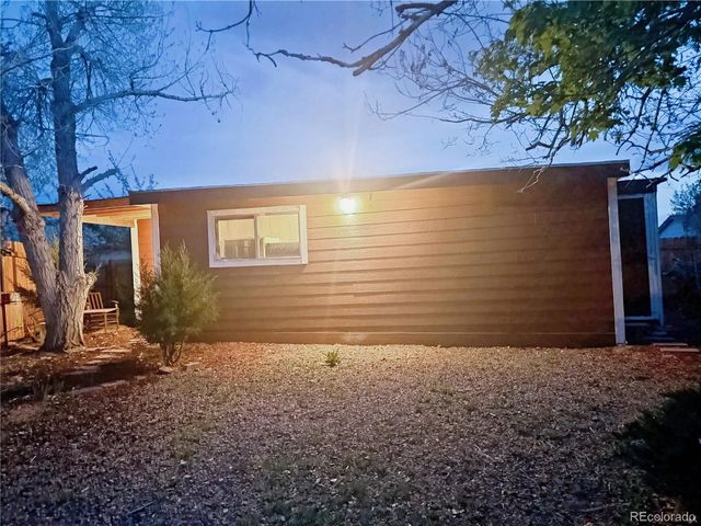 19156 E Arizona Place, Aurora, CO 80017