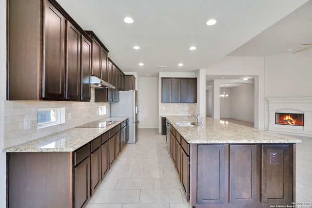 4207 Saddle Spur, San Antonio, TX 78253