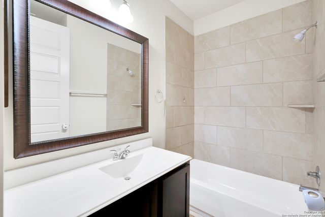 4207 Saddle Spur, San Antonio, TX 78253