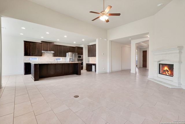 4207 Saddle Spur, San Antonio, TX 78253