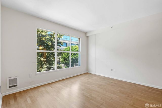 140 South Van Ness Avenue 437, San Francisco, CA 94103