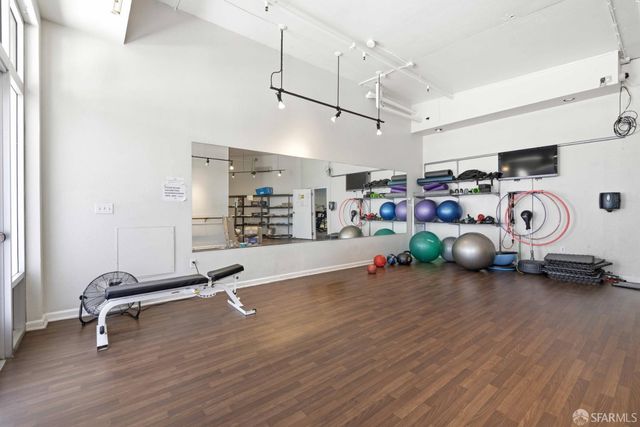140 South Van Ness Avenue 437, San Francisco, CA 94103