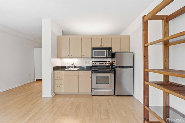 140 South Van Ness Avenue 437, San Francisco, CA 94103