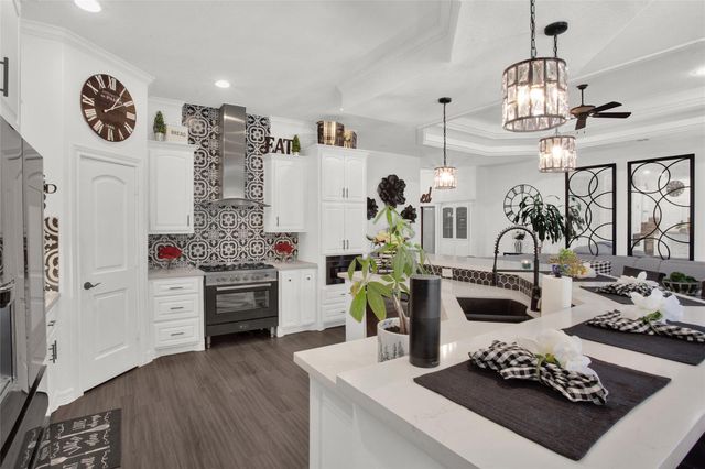 5409 Forest Cove Drive, Dickinson, TX 77539
