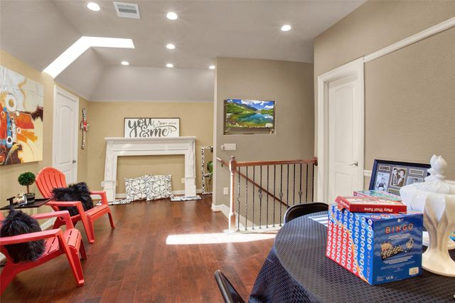 5409 Forest Cove Drive, Dickinson, TX 77539