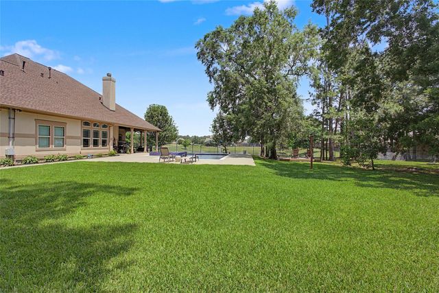 5409 Forest Cove Drive, Dickinson, TX 77539
