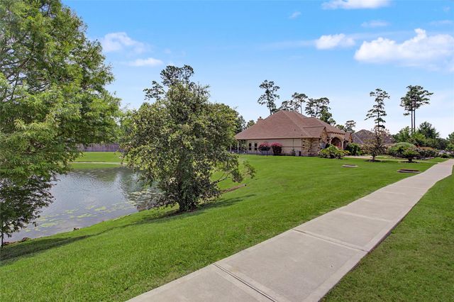 5409 Forest Cove Drive, Dickinson, TX 77539
