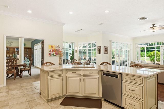 3343 CRESCENT OAKS BOULEVARD, Tarpon Springs, FL 34688