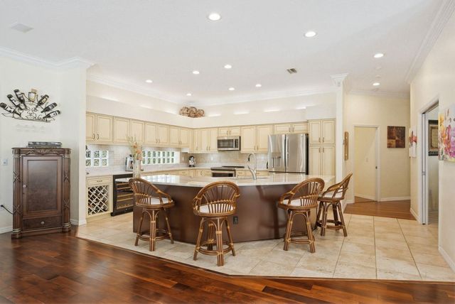 3343 CRESCENT OAKS BOULEVARD, Tarpon Springs, FL 34688