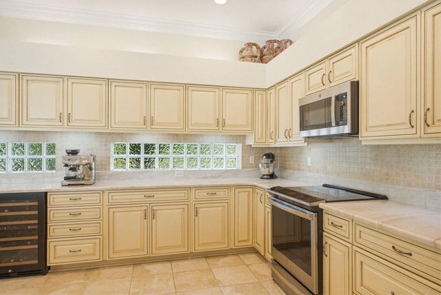 3343 CRESCENT OAKS BOULEVARD, Tarpon Springs, FL 34688