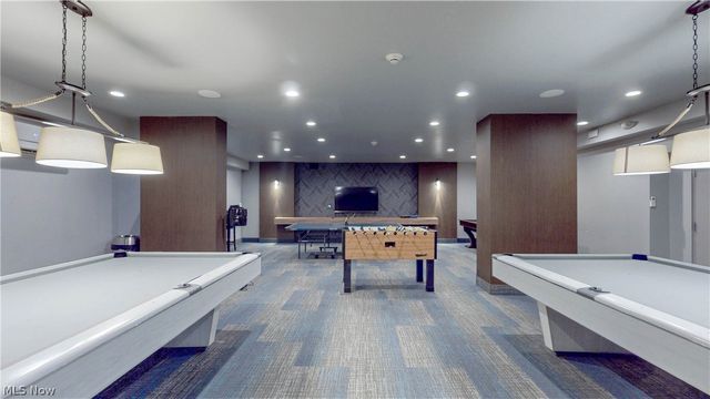 12900 Lake Avenue 915, Lakewood, OH 44107
