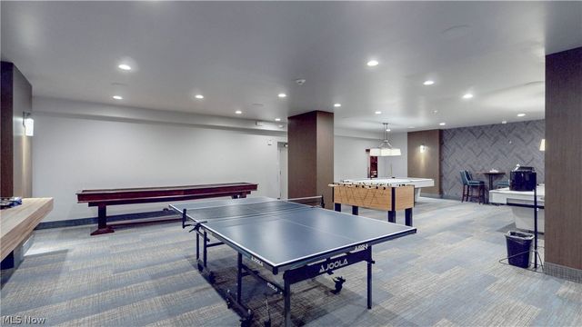 12900 Lake Avenue 915, Lakewood, OH 44107