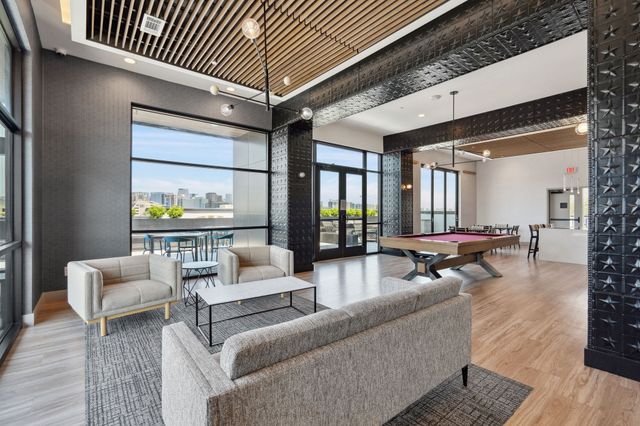 1014 16th Ave S Unit 107, Nashville, TN 37212