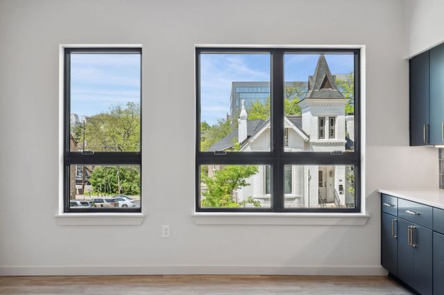 1014 16th Ave S Unit 107, Nashville, TN 37212