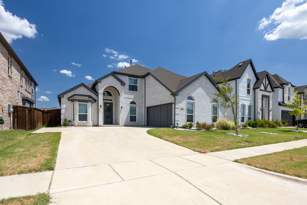 1111 Alaska Drive, Forney, TX 75126