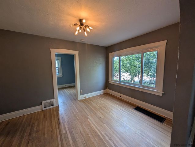 3020 CRIBBON AVE, Cheyenne, WY 82001