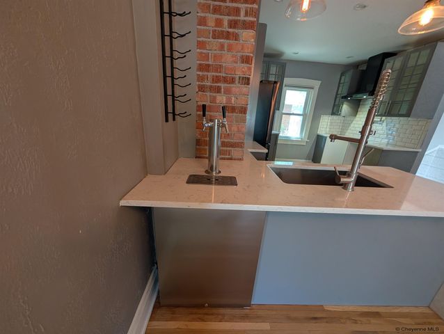 3020 CRIBBON AVE, Cheyenne, WY 82001