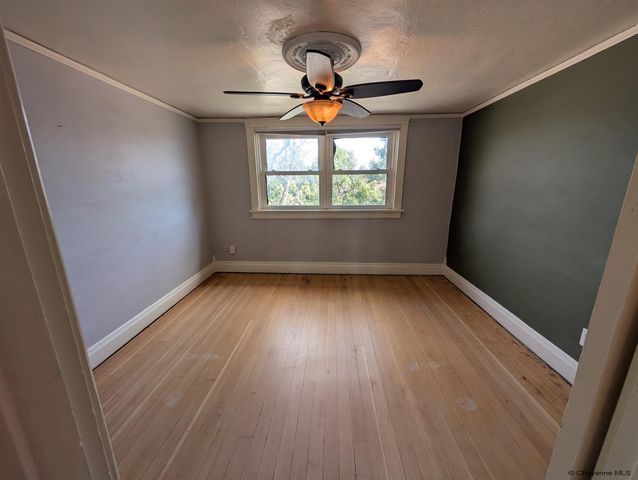 3020 CRIBBON AVE, Cheyenne, WY 82001