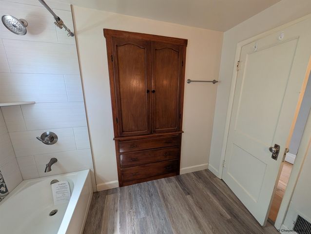 3020 CRIBBON AVE, Cheyenne, WY 82001