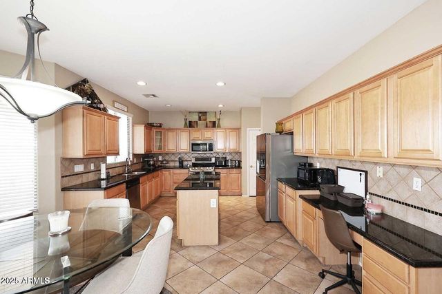 1765 N AGAVE Street, Casa Grande, AZ 85122