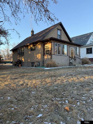 2857 Corby Street, Omaha, NE 68111