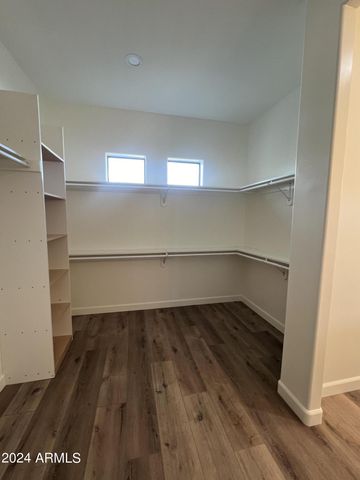 4237 E 4TH Avenue, Apache Junction, AZ 85119