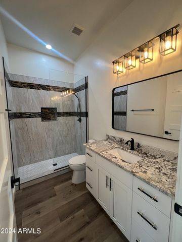 4237 E 4TH Avenue, Apache Junction, AZ 85119