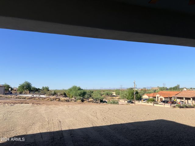 4237 E 4TH Avenue, Apache Junction, AZ 85119