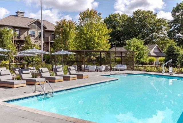 1 Paddock Lane 4101, Boxborough, MA 01719