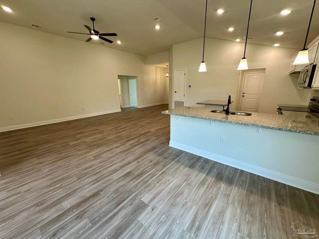 2439 Privet Berry Dr, Gulf Breeze, FL 32563