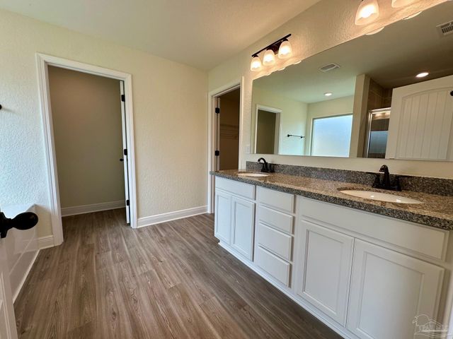 2439 Privet Berry Dr, Gulf Breeze, FL 32563