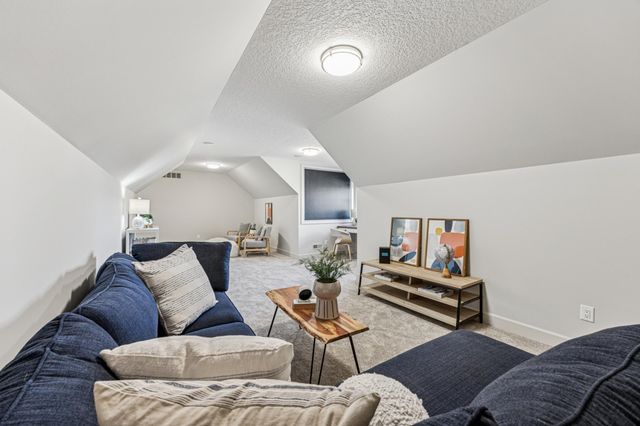 6294 Bluestem Road S, Hamel, MN 55340