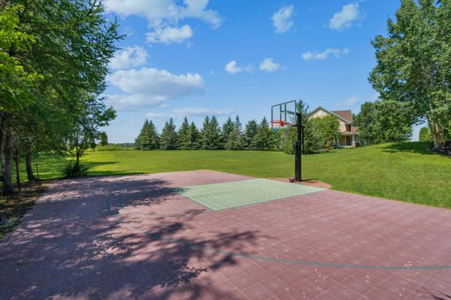 6294 Bluestem Road S, Hamel, MN 55340