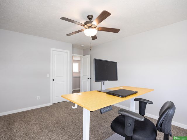 6531 S 208th Avenue, Omaha, NE 68022