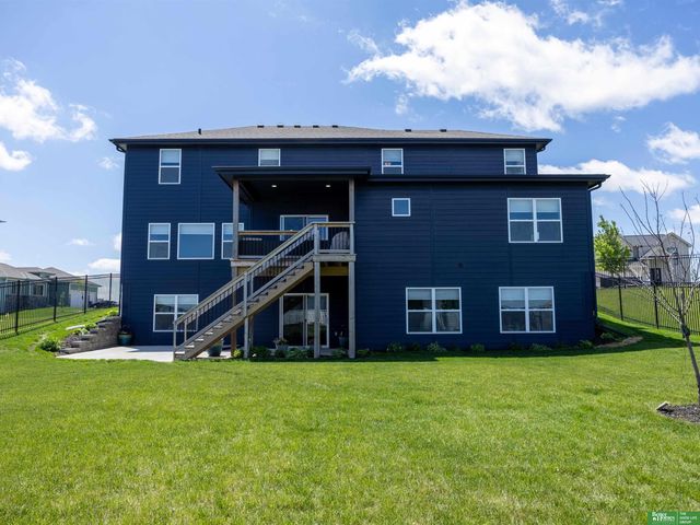 6531 S 208th Avenue, Omaha, NE 68022