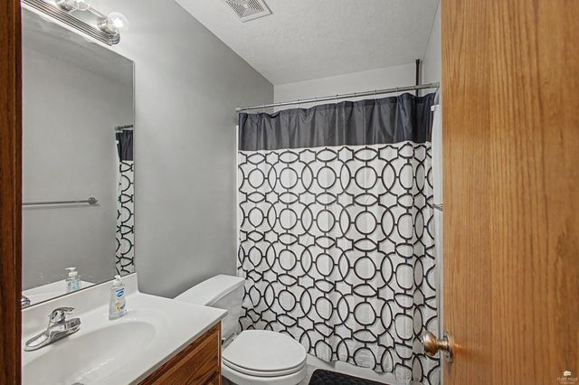 316 Brookridge Dr., Manhattan, KS 66502