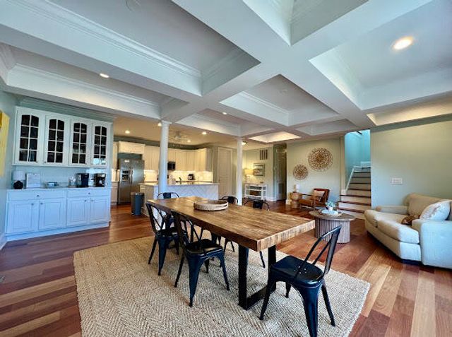 15 42nd Avenue, Isle Of Palms, SC 29451