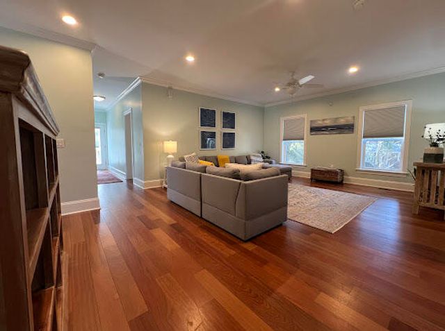 15 42nd Avenue, Isle Of Palms, SC 29451