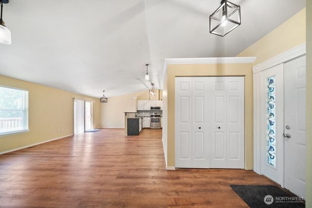 5904 157th Street Court E, Puyallup, WA 98375