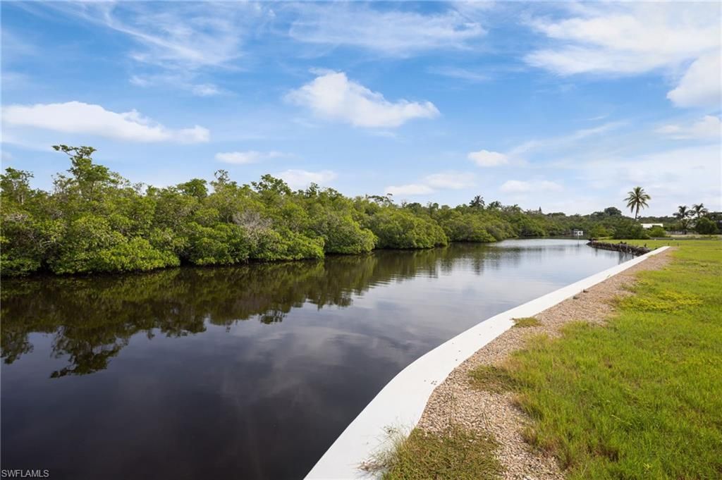 1100 Christopher CT, NAPLES, FL 34104 — photo 4
