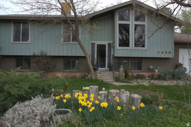 1650 E SOUTH WEBER DR, South Weber, UT 84405