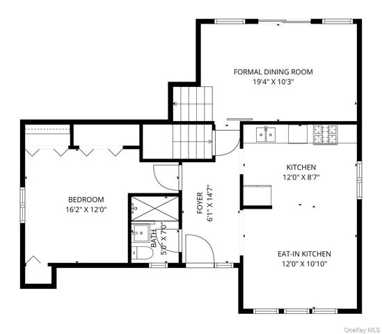 36 N Morris Avenue, Farmingville, NY 11738